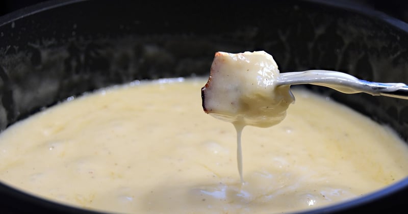 Où trouver les meilleures adresses de fromage fondu en Savoie