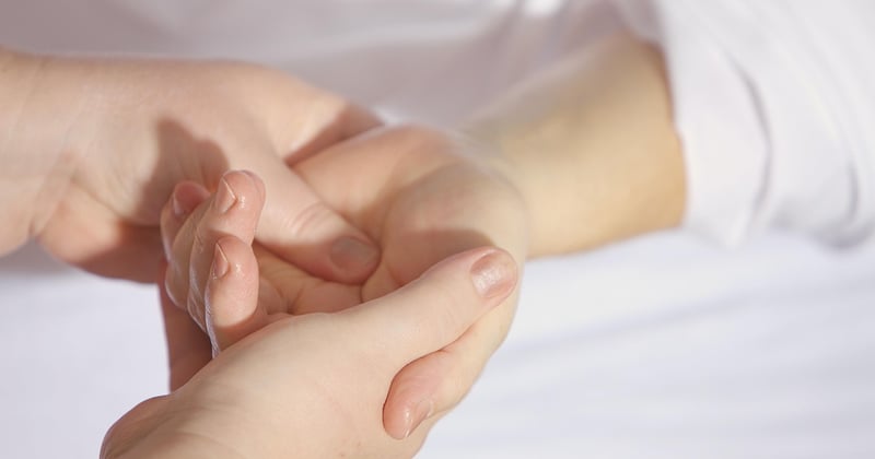 Découvrez les meilleures activités bien-être et spa dans les Alpes pour vous ressourcer