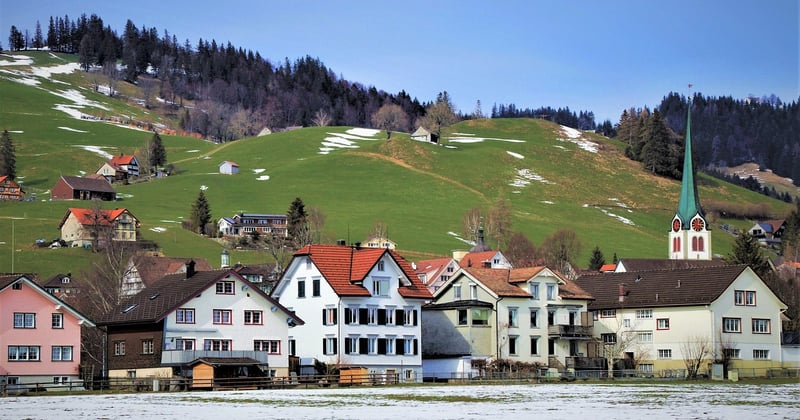 Village vacances Alpes piétonnes sans voiture : l'évasion nature à pied